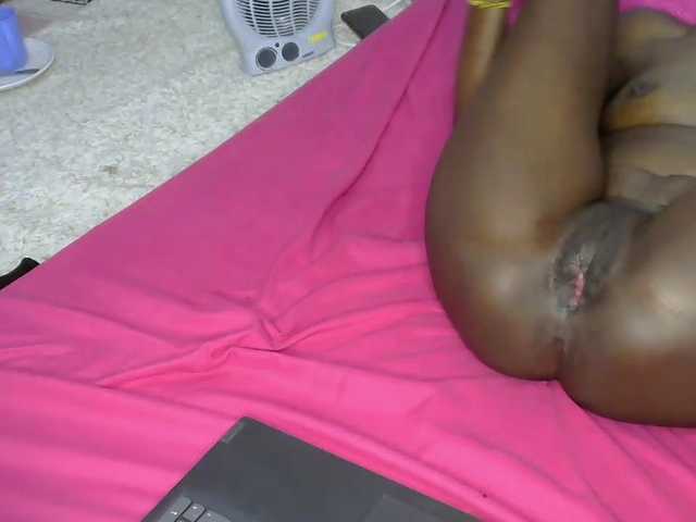 cherry96's BongaCams show and profile