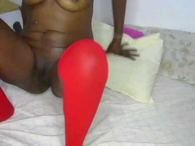 cherry96's BongaCams show and profile