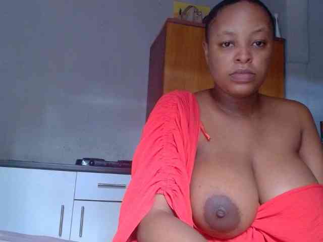 HotEbonyRay webcam