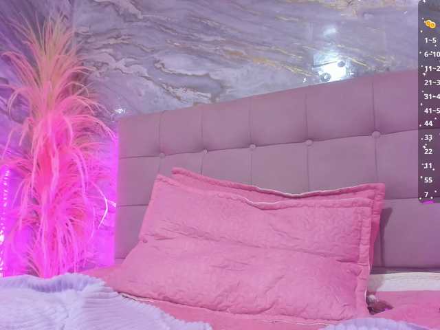 kiara-norris's BongaCams show and profile