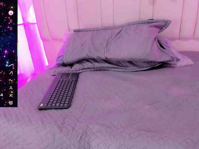 alejandra-yin Live Webcam on BongaCams