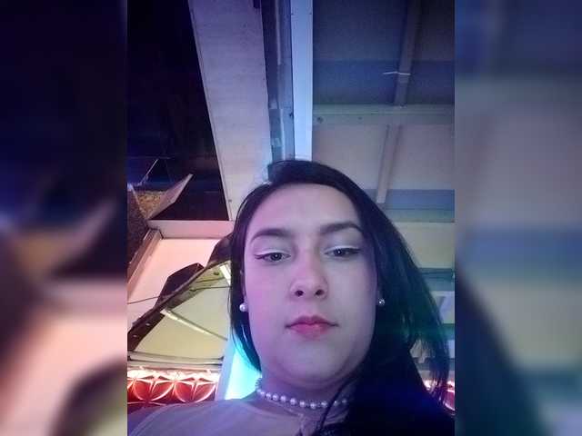 Ashly-7's BongaCams show and profile