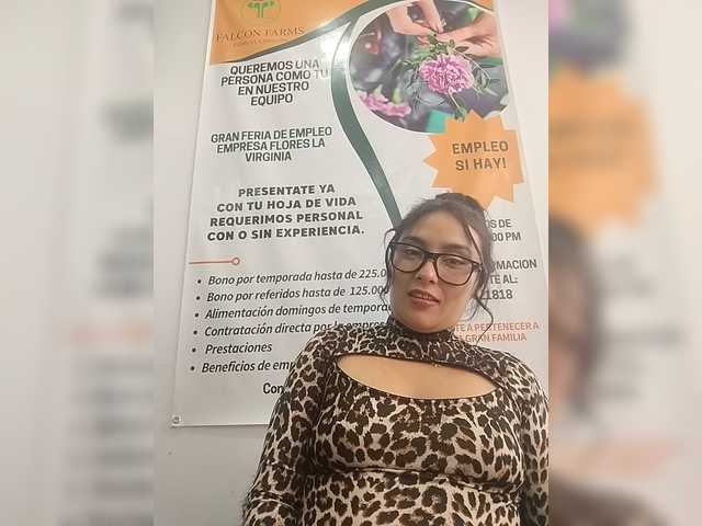 Ashly-7's BongaCams show and profile