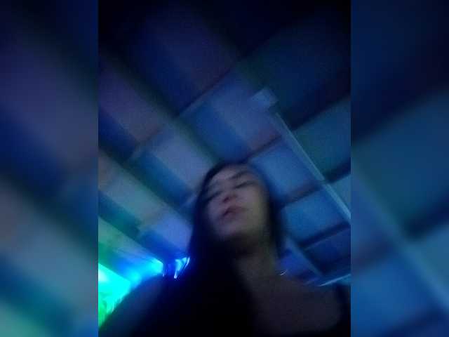 Ashly-7's BongaCams show and profile