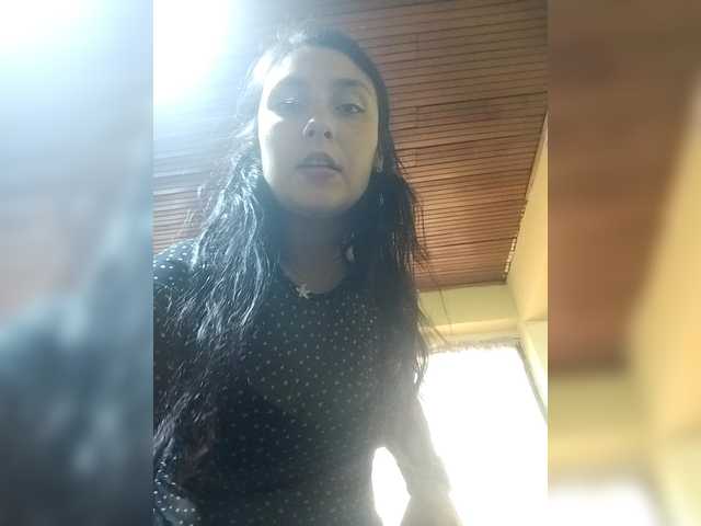 Ashly-7's BongaCams show and profile