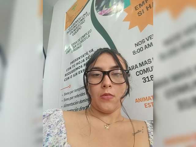 Ashly-7's BongaCams show and profile