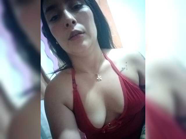 Ashly-7's BongaCams show and profile