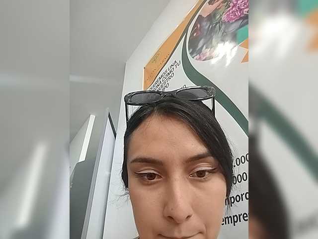 Ashly-7's BongaCams show and profile