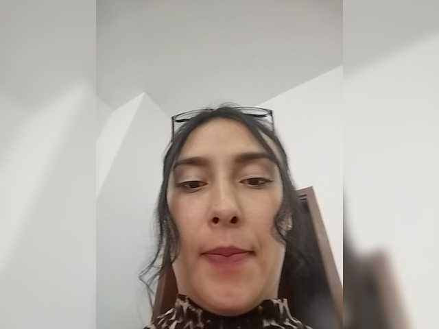 Ashly-7's BongaCams show and profile