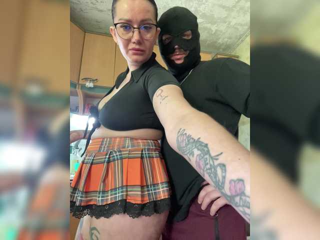 goldencouple's BongaCams show and profile