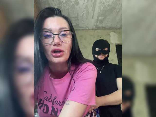 goldencouple's BongaCams show and profile