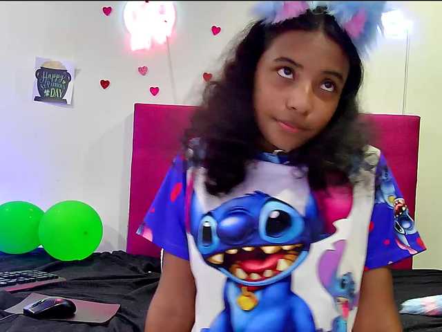 Ellie-Cute7's BongaCams show and profile