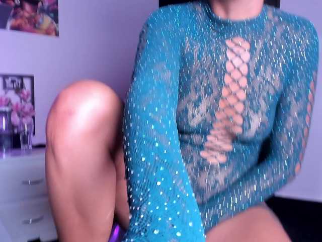 suzysuzza's BongaCams show and profile