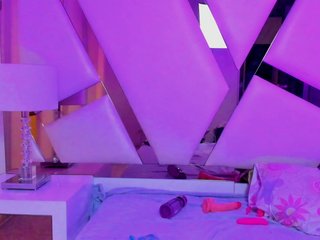 PhyllisDunbar Porn Show