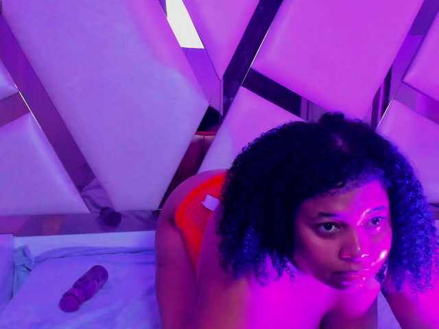 PhyllisDunbar's BongaCams show and profile