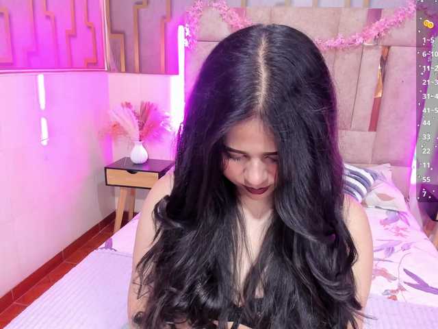 nesli-hann's BongaCams show and profile