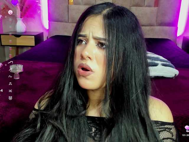 nesli-hann's BongaCams show and profile