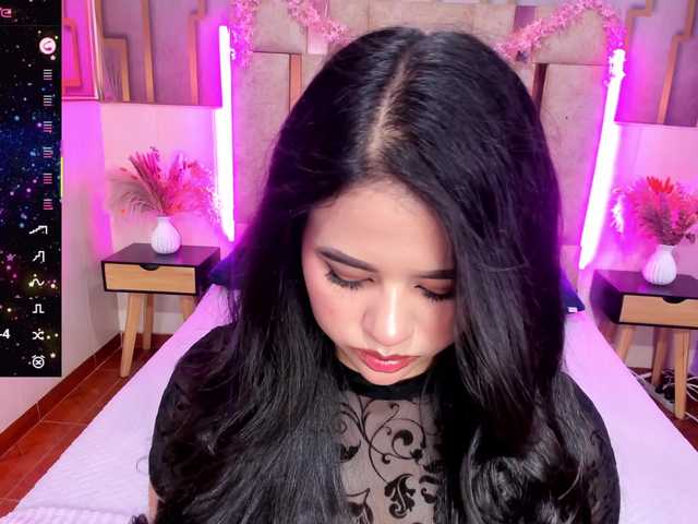 nesli-hann's BongaCams show and profile