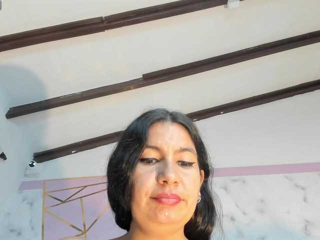 DianaSheren's BongaCams show and profile