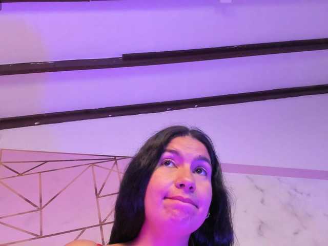 DianaSheren's BongaCams show and profile