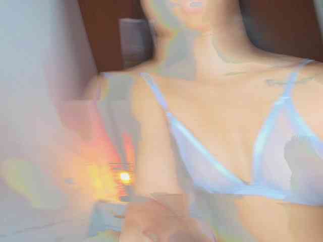 Slutty-Sucker webcam