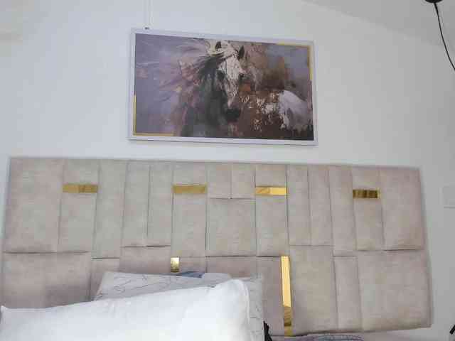 Slutty-Sucker webcam