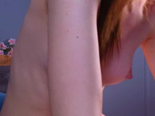 sarah-luvu's BongaCams show and profile