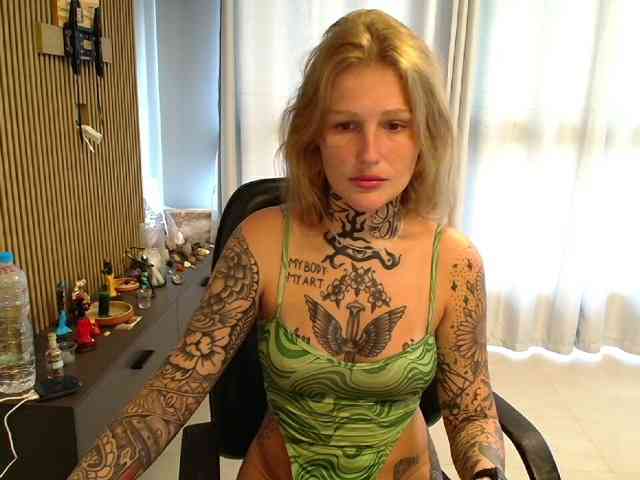 LuaWildolf webcam