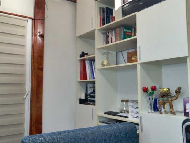 MiriamDelyn's BongaCams show and profile