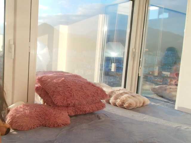 AngelicFox's BongaCams show and profile