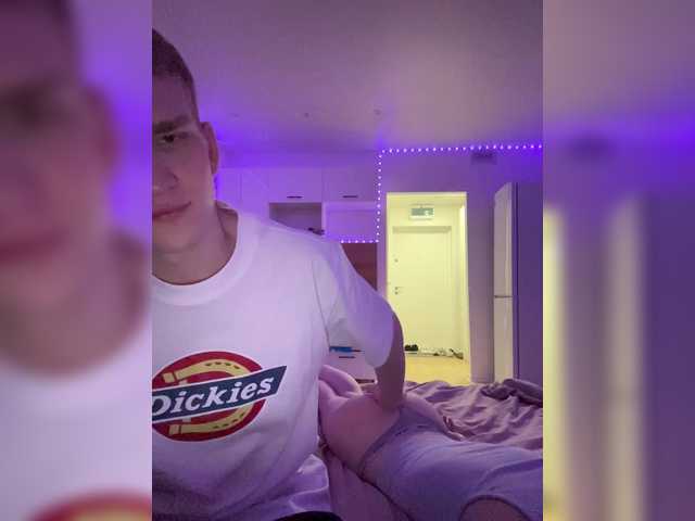 Cobaki's BongaCams show and profile