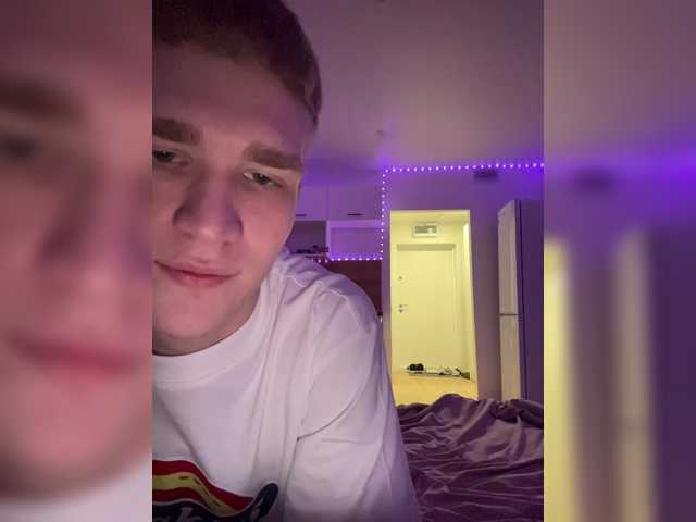 Cobaki's BongaCams show and profile