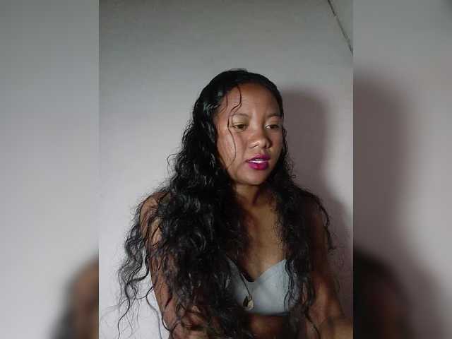 Rosiah01's BongaCams show and profile