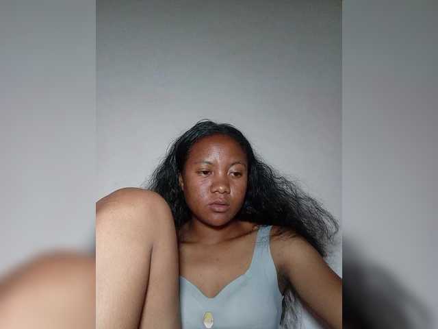 Rosiah01's BongaCams show and profile