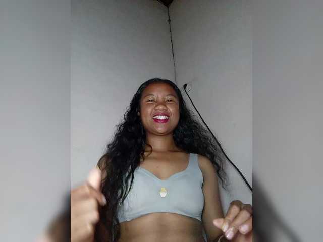 Rosiah01's BongaCams show and profile