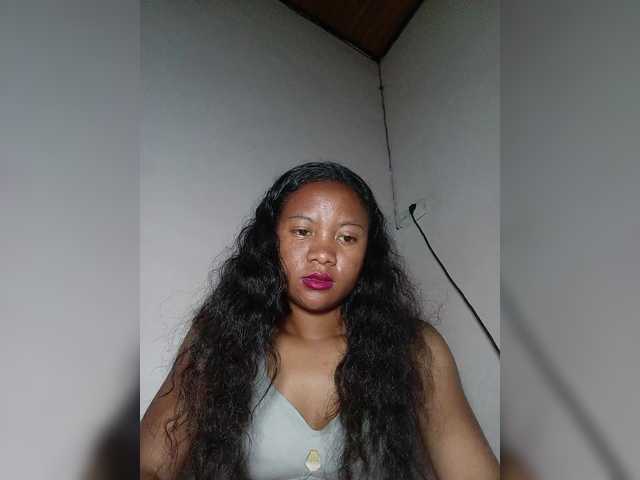 Rosiah01's BongaCams show and profile