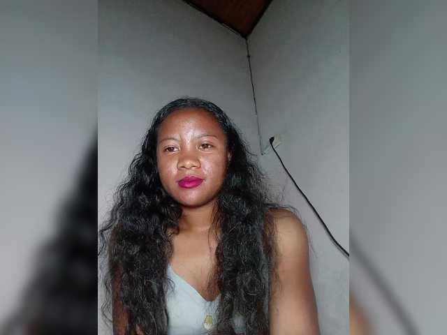 Rosiah01's BongaCams show and profile