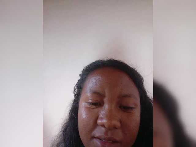 Rosiah01's BongaCams show and profile