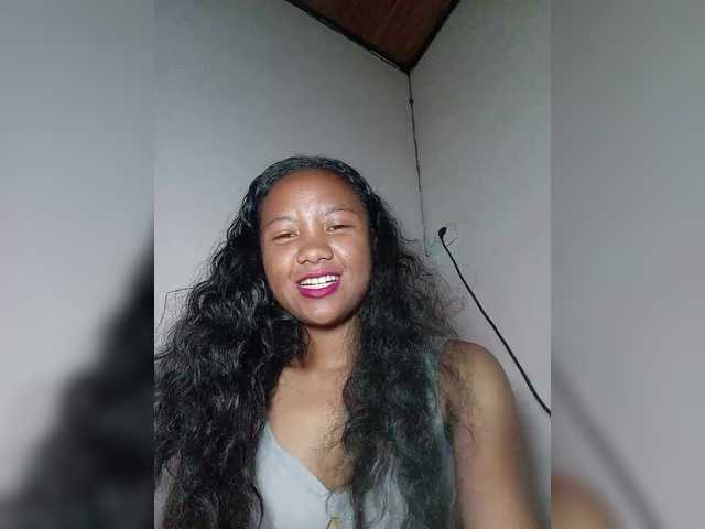 Rosiah01's BongaCams show and profile