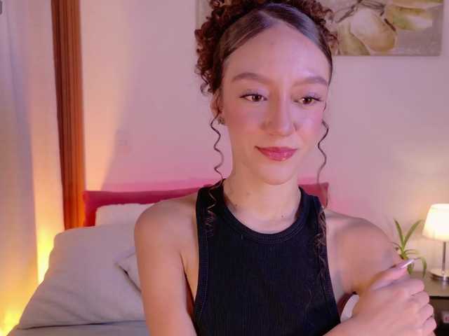 ChloeMoreti's BongaCams show and profile