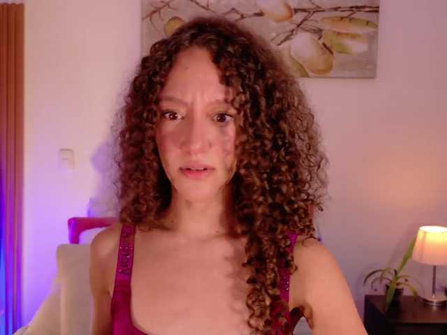 ChloeMoreti's BongaCams show and profile