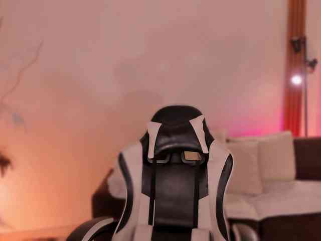 ChloeMoreti Live Webcam on BongaCams