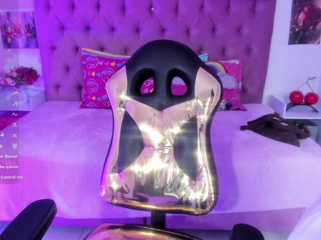 Skay-wish's BongaCams show and profile