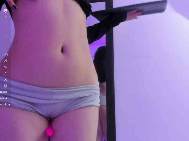 Skay-wish Live Webcam on BongaCams