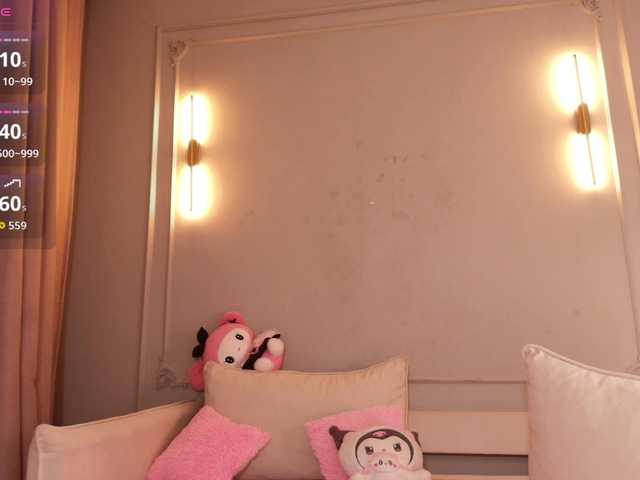 hikom1o's BongaCams show and profile