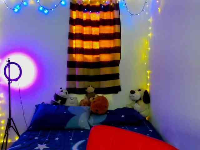 tommy-blue10 tommy-blue10