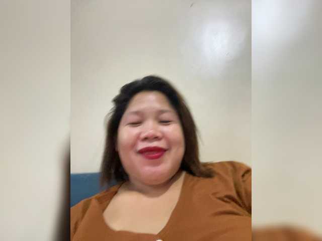 ChubbyBabe31's BongaCams show and profile