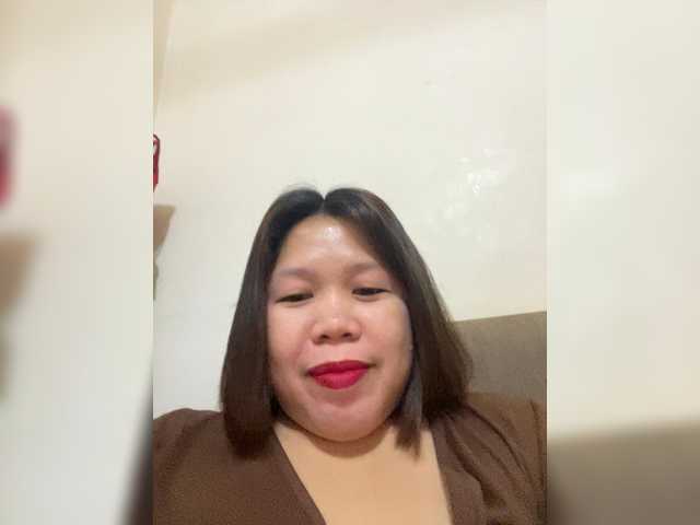 ChubbyBabe31's BongaCams show and profile