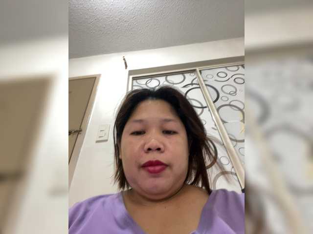 ChubbyBabe31's BongaCams show and profile