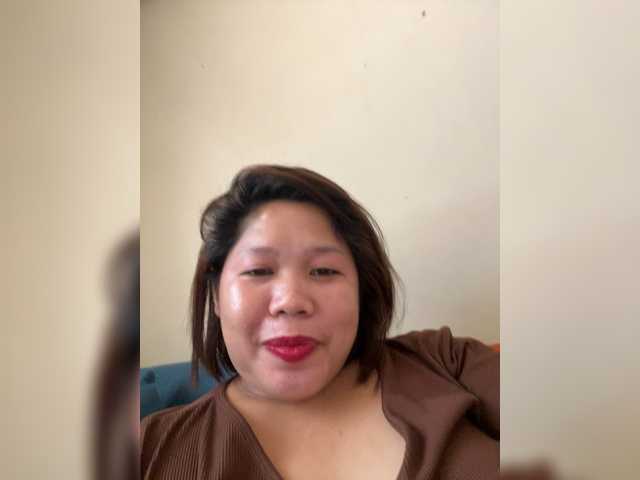 ChubbyBabe31's BongaCams show and profile